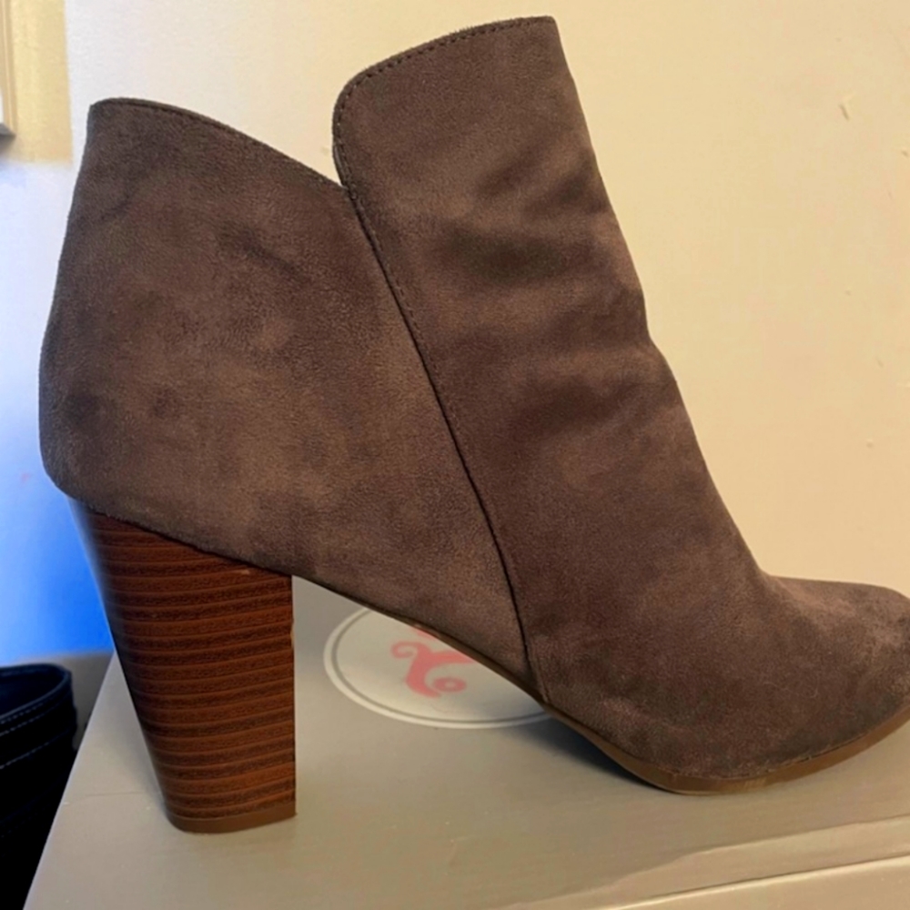 Women's Boots